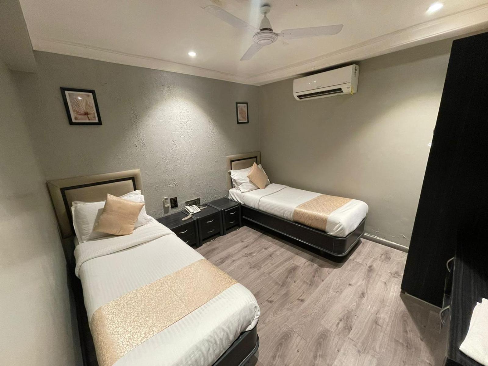 Gulf Hotel Mumbai- The Boutique Hotel Colaba Bombay Exterior foto