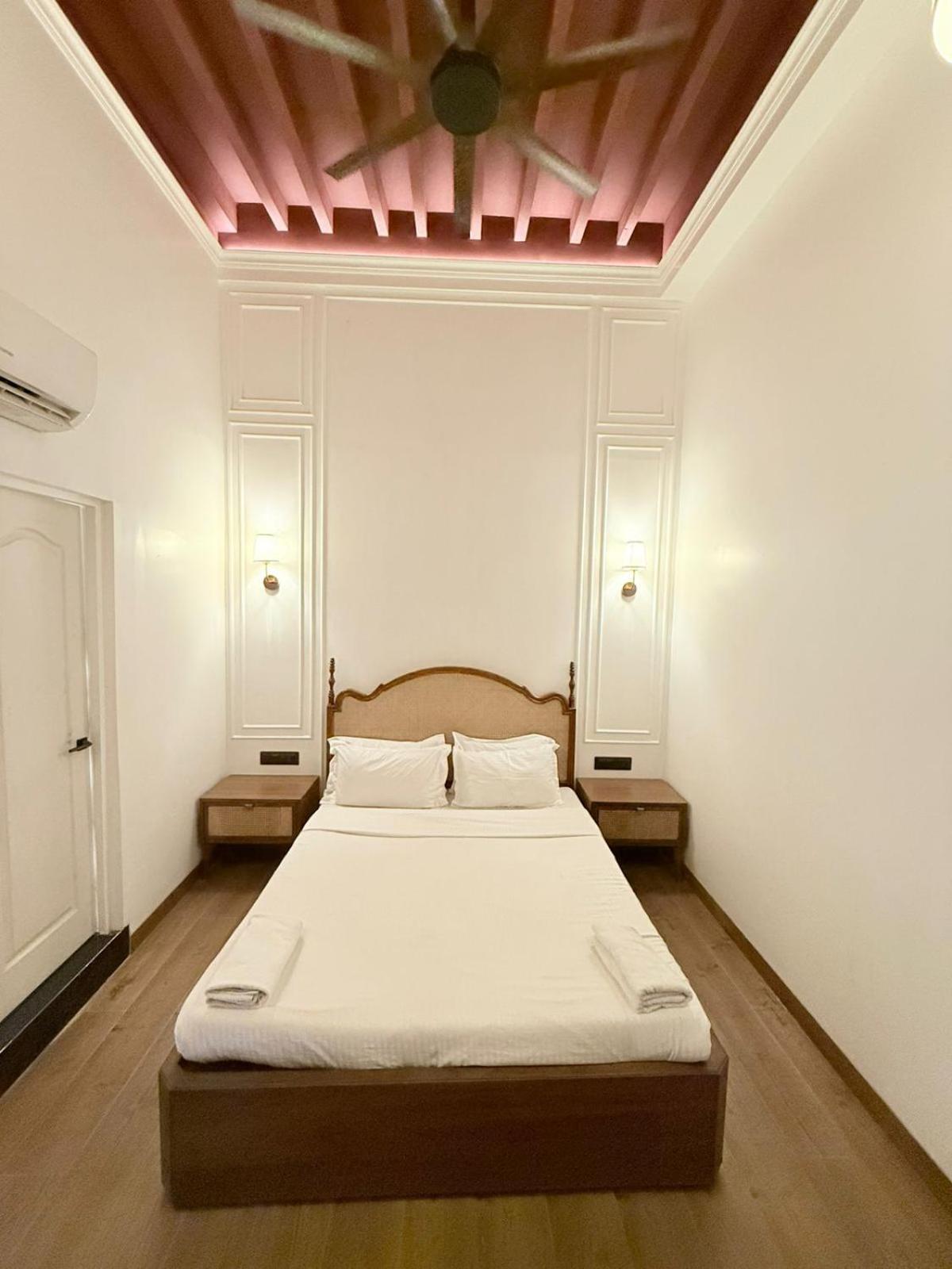 Gulf Hotel Mumbai- The Boutique Hotel Colaba Bombay Exterior foto