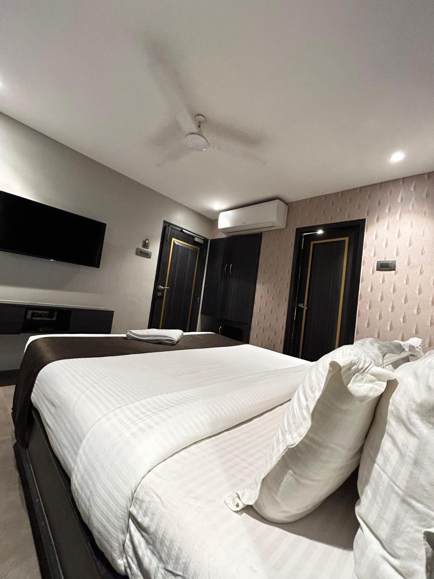 Gulf Hotel Mumbai- The Boutique Hotel Colaba Bombay Exterior foto