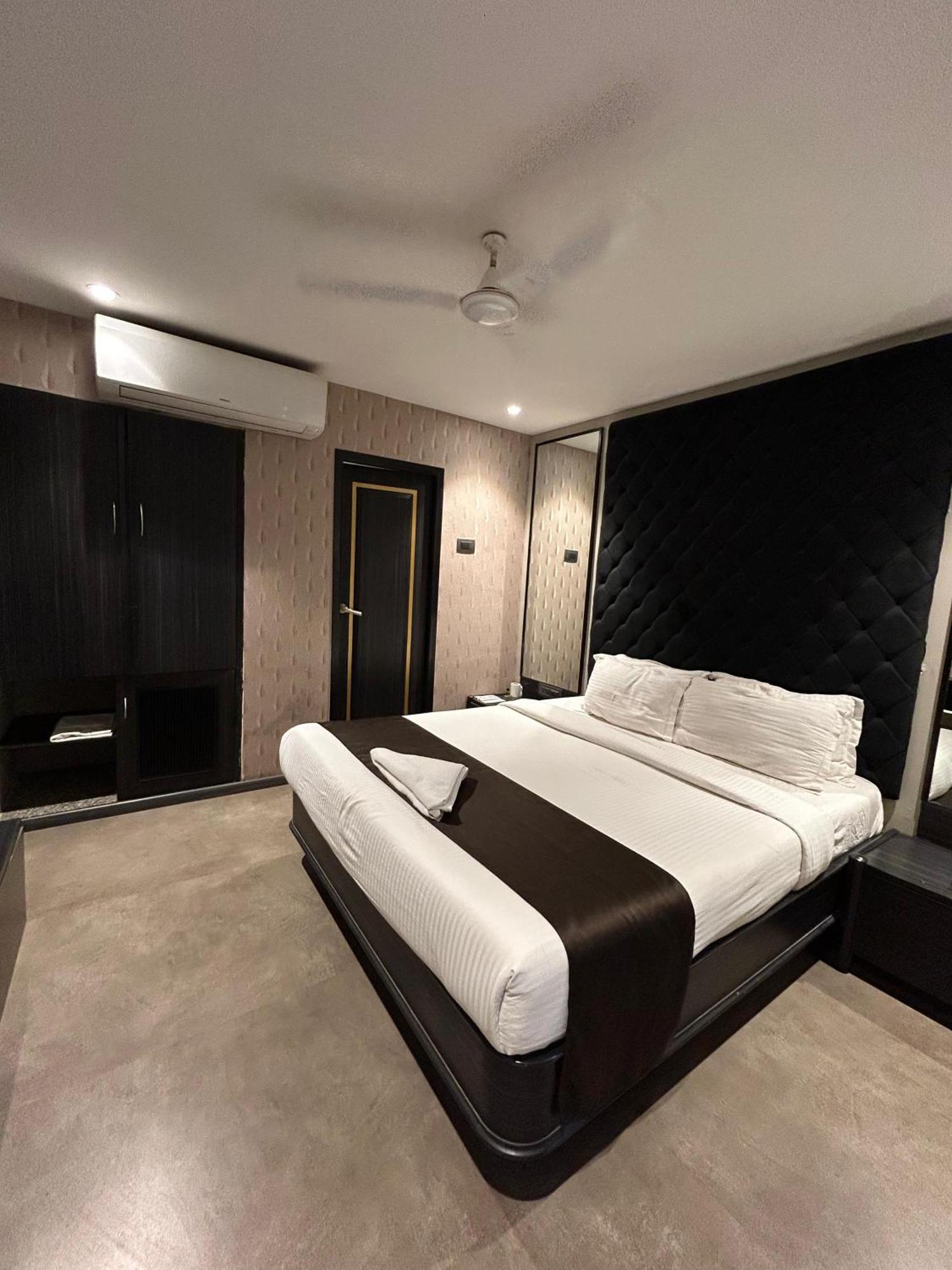 Gulf Hotel Mumbai- The Boutique Hotel Colaba Bombay Exterior foto