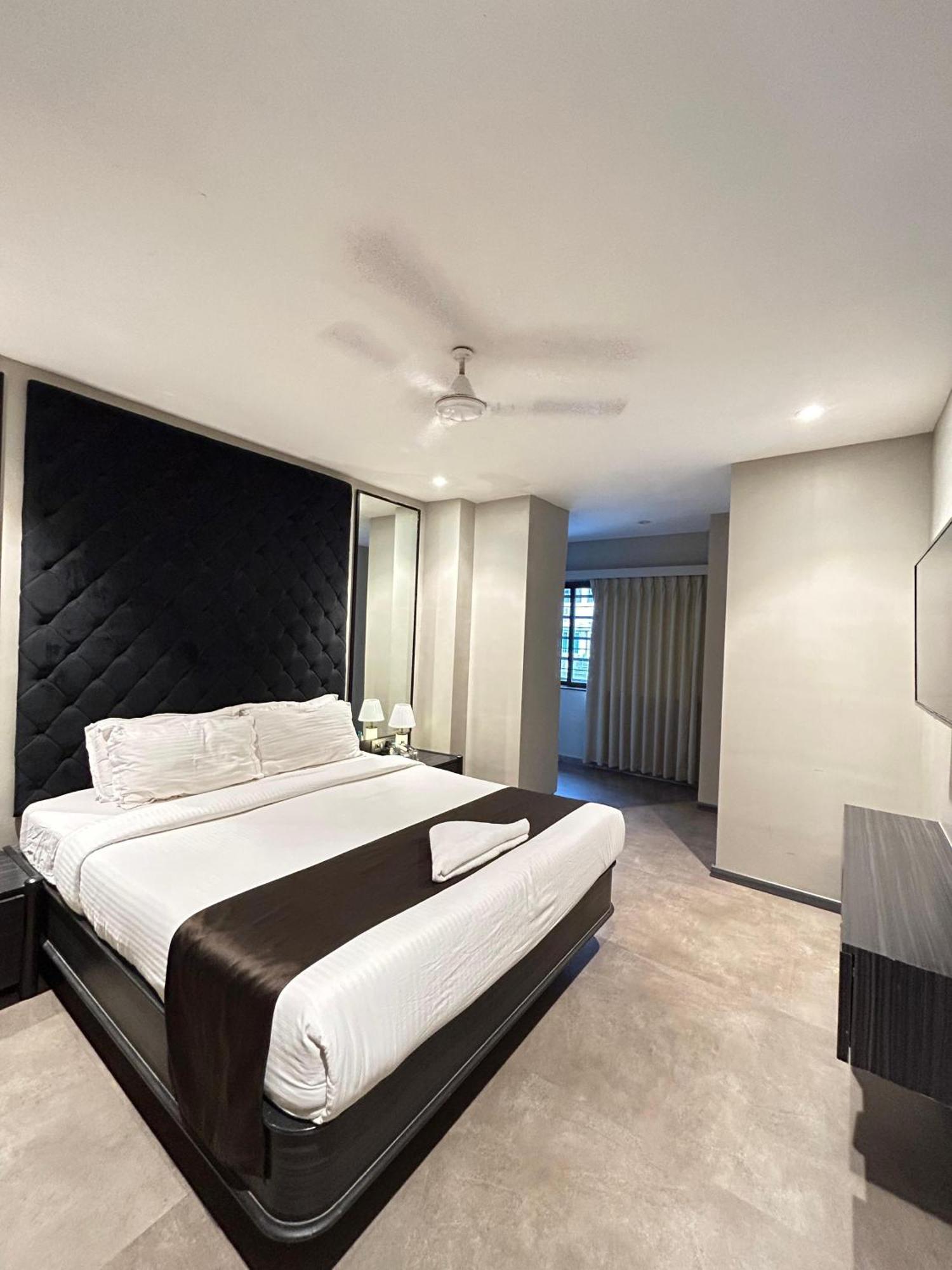 Gulf Hotel Mumbai- The Boutique Hotel Colaba Bombay Exterior foto
