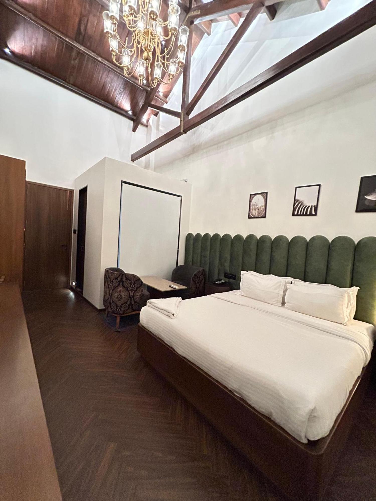Gulf Hotel Mumbai- The Boutique Hotel Colaba Bombay Exterior foto
