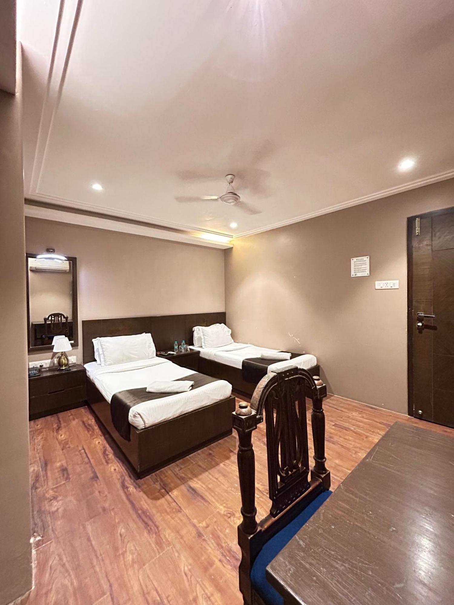 Gulf Hotel Mumbai- The Boutique Hotel Colaba Bombay Exterior foto